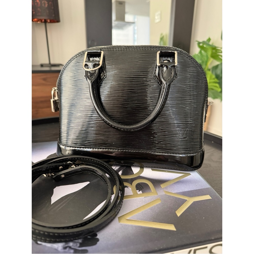 Louis Vuitton Alma BB Black Epi Leather